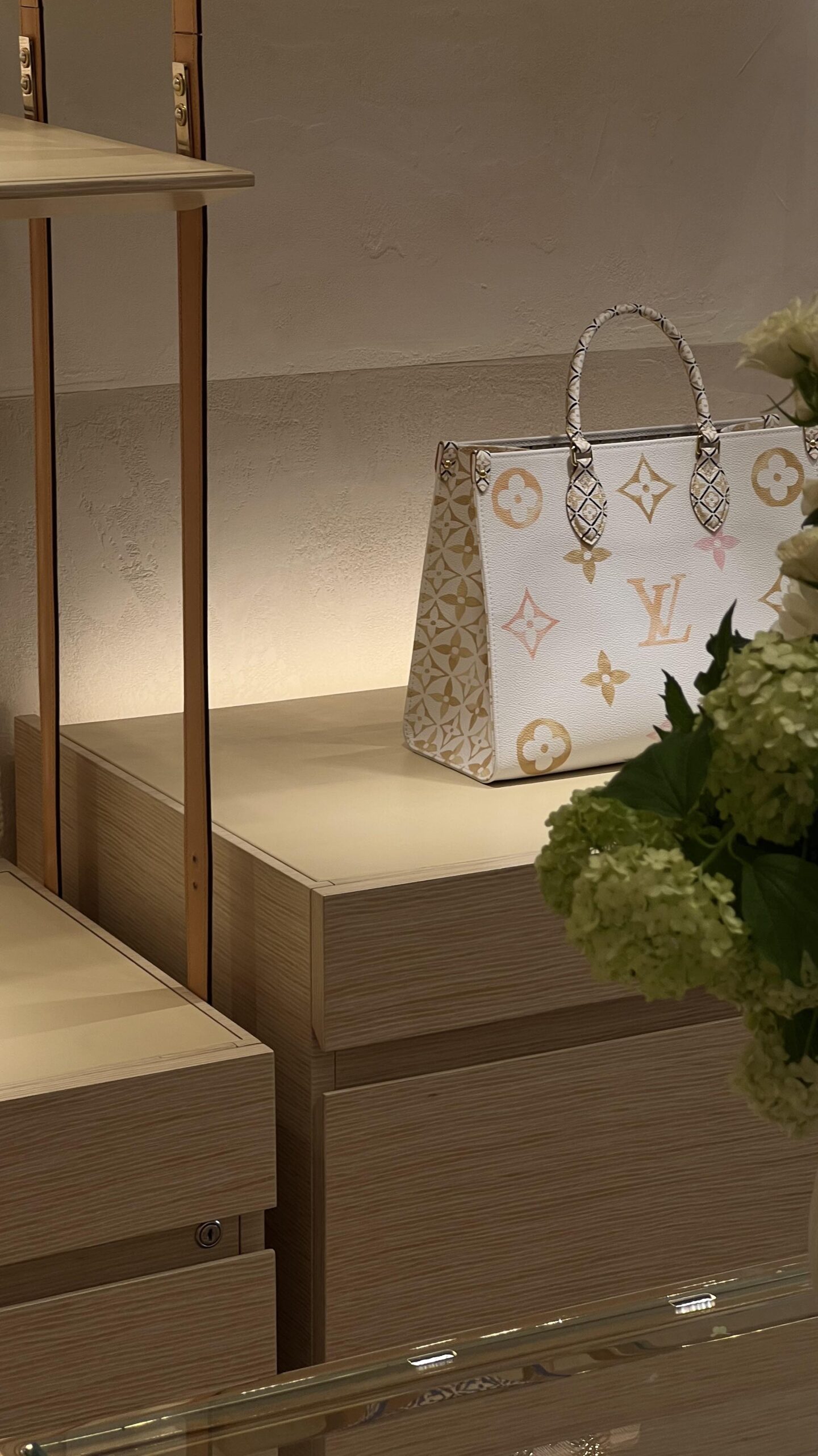 Louis Vuitton, Bags, Louis Vuitton Mykonos Resorts Neverfull Pochette  Clutch Wristlet Pouch Rare